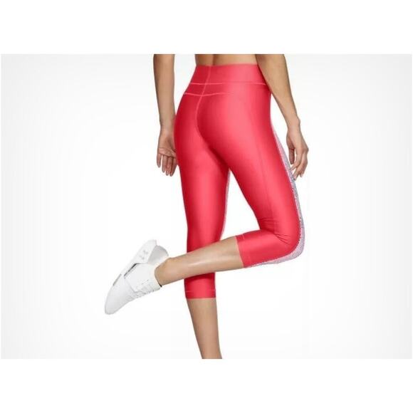 NWT UNDER ARMOUR CROP LEGGING-MEDIUM - Picture 6 of 14